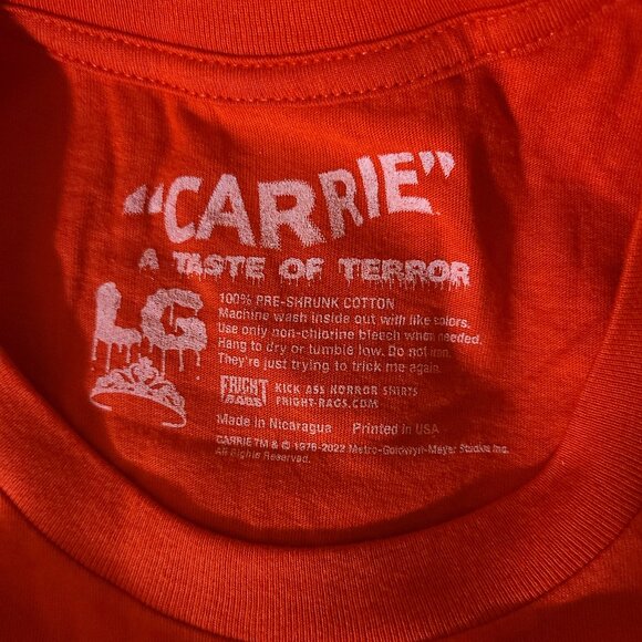 Carrie T Shirt - Stephen King Sissy Spacek Brian De Palma Fright Rags Horror - Picture 4 of 4